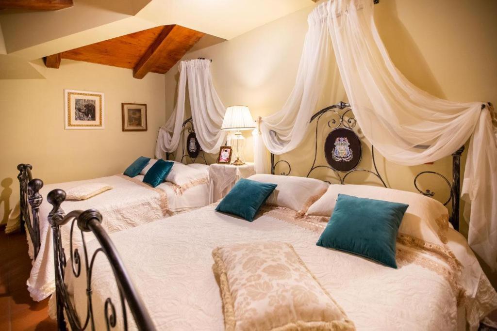 Dimora Di Charme Villa Sant'Erasmo Fumone Exteriör bild