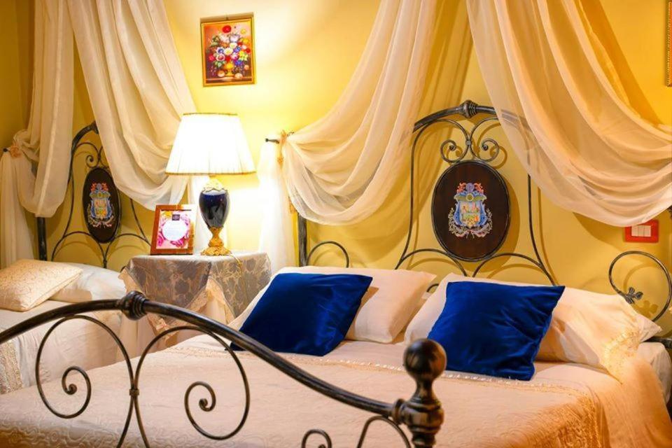 Dimora Di Charme Villa Sant'Erasmo Fumone Exteriör bild